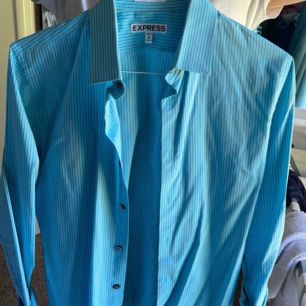 Men’s long sleeve dress shirt teal button down